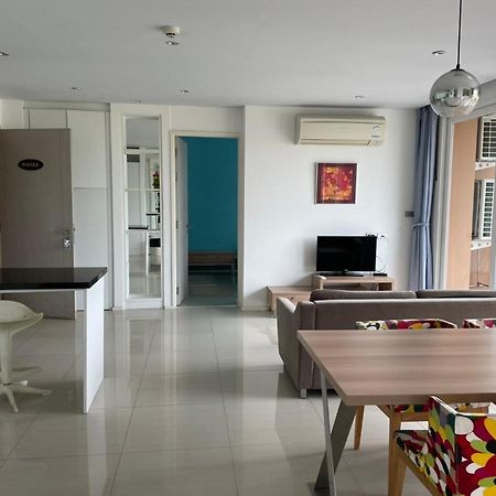 Atlantis Condo Resort jomtien Praia de Jomtien Exterior foto