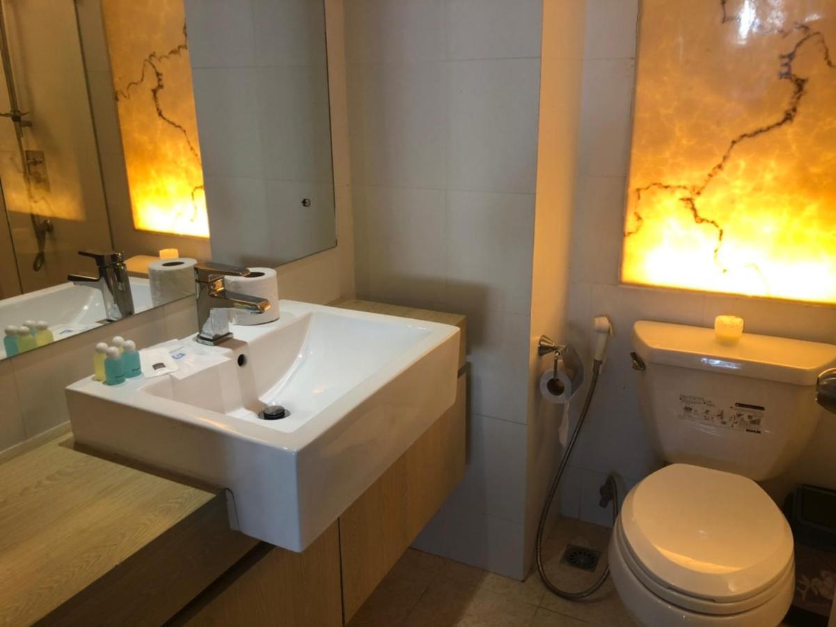 Atlantis Condo Resort jomtien Praia de Jomtien Exterior foto