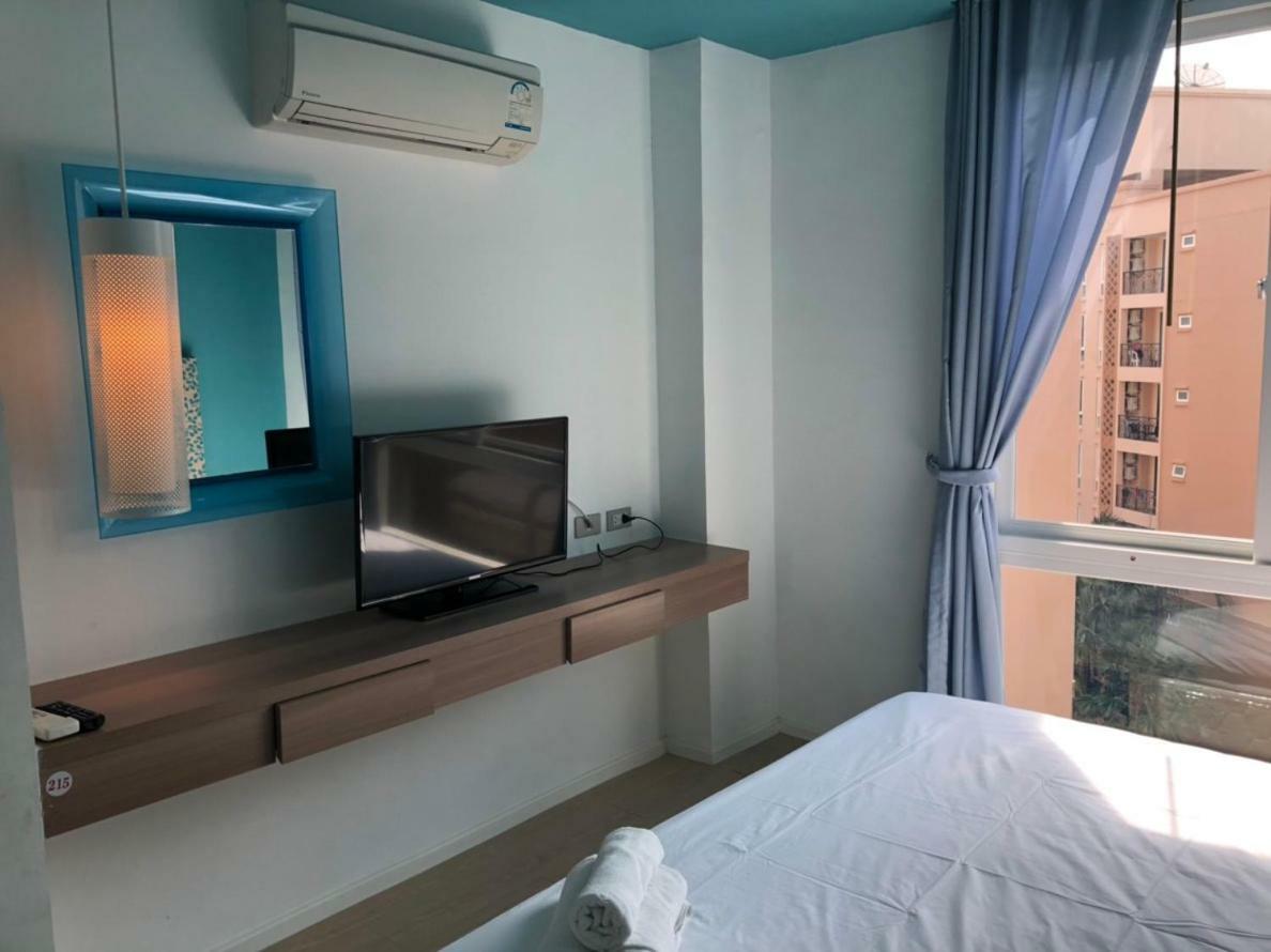 Atlantis Condo Resort jomtien Praia de Jomtien Exterior foto