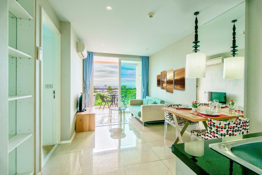 Atlantis Condo Resort jomtien Praia de Jomtien Exterior foto